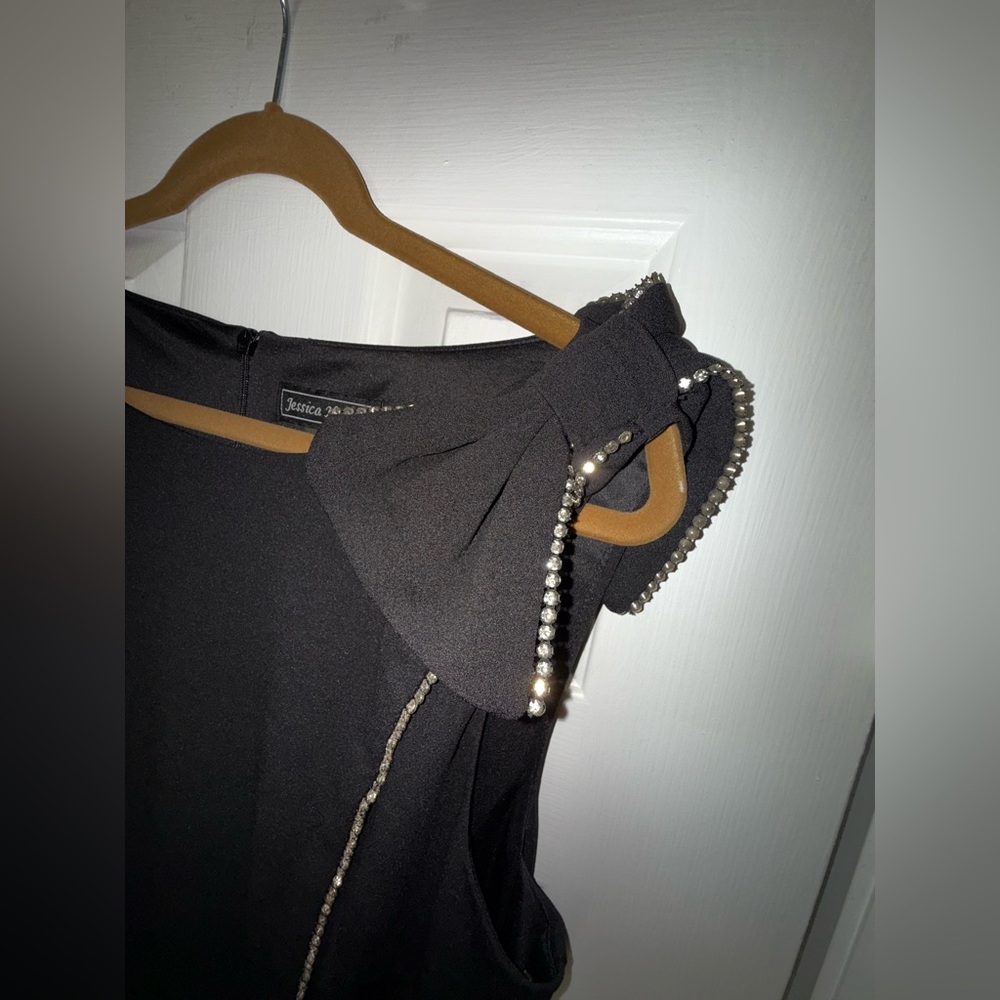 Jessica Howard Cocktail Dress with Rhinestone Trim - Picture 2 of 5